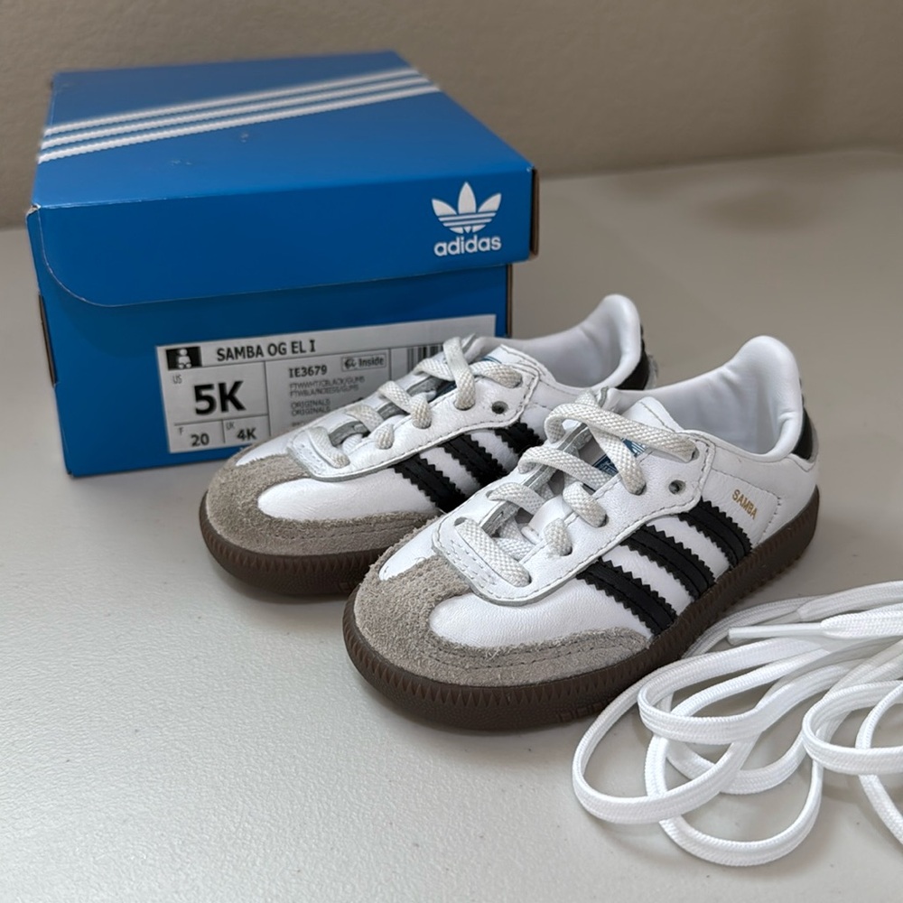 Samba OG black and white toddler shoe